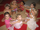 Kinder Yoga: Massage